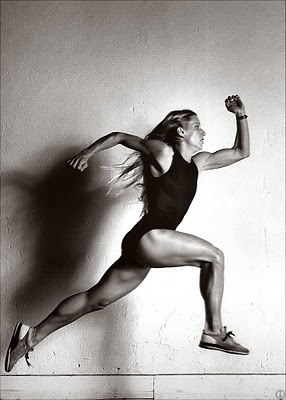 blk1-037-Helmut_Newton-GayleOlinekova